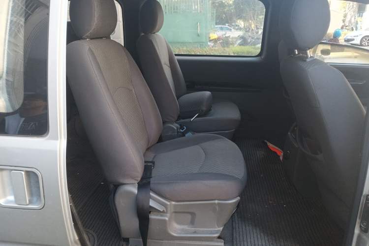 Used FORTHING Lingzhi 2012 Passenger Version 1.6L Comfort Edition