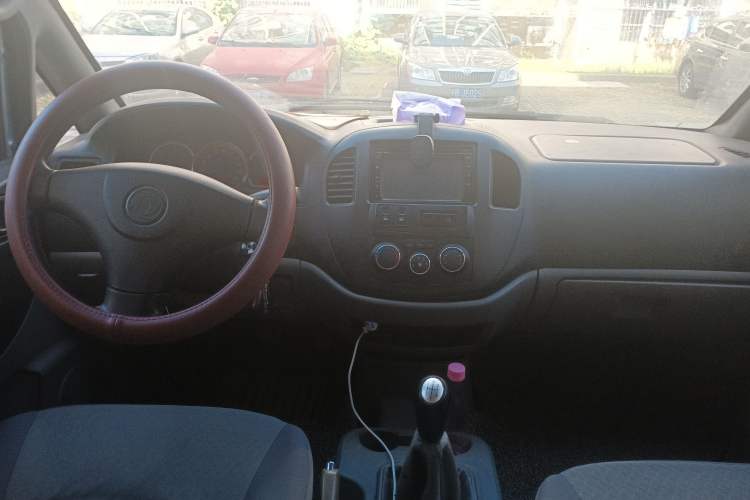 Used FORTHING Lingzhi 2012 Passenger Version 1.6L Comfort Edition