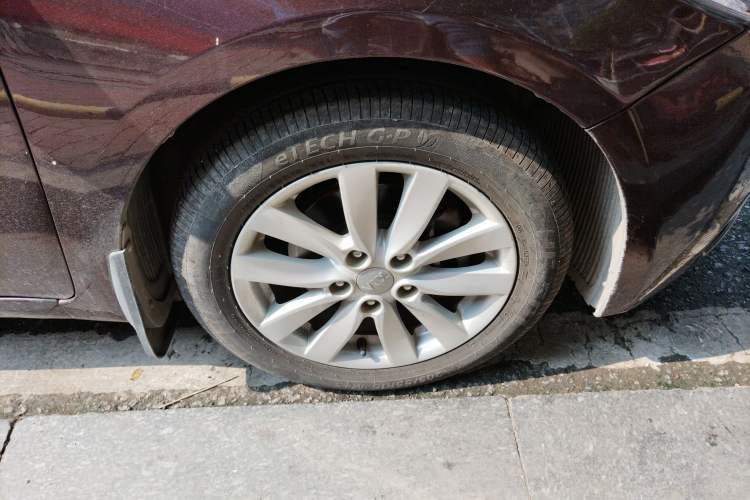 Used Kia K3 2015 1.6L Automatic GL
