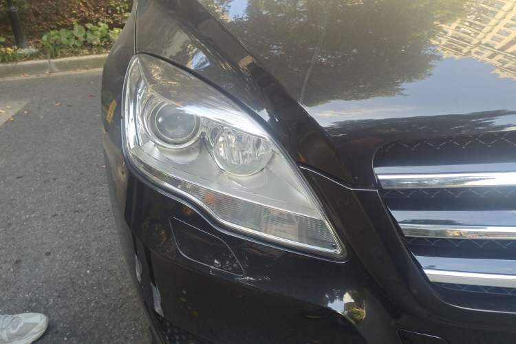 Used Mercedes-Benz R-Class 2014 R 320 4MATIC Business Model
