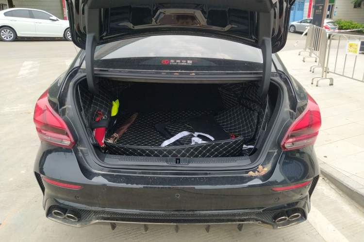 Used MG 5 Scorpio 2022 1.5T Trophy Sport Luxurious Edition Trunk