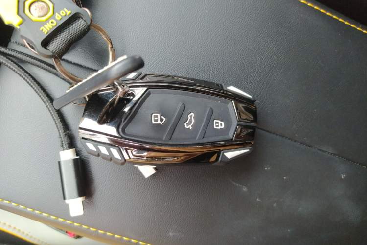 Used MG 5 Scorpio 2022 1.5T Trophy Sport Luxurious Edition Vehicle Key