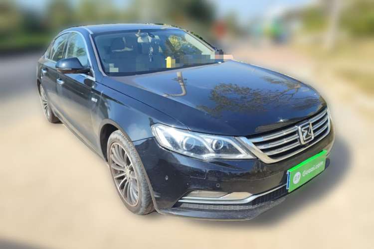 Used Zotye Z700 2018 Z700H 1.8T DCT Prestige Model Front Right 45 Deg