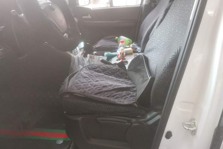 Used FORTHING Lingzhi PLUS 2021 2.0L Manual Comfort Model CNG 7-Seater