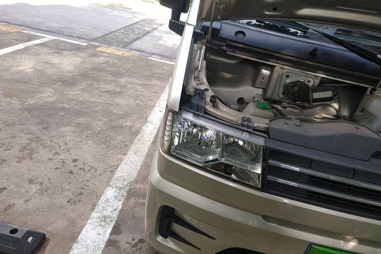 Used Dongfeng Xiaokang C56 2020 1.5L Luxury Model I DK15C