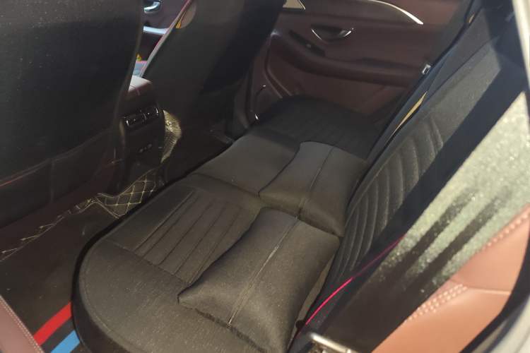 Used JETOUR X90 2022 Zilong 2.0T DCT Changsheng Edition 7-Seater
