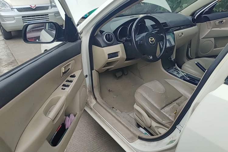 Used Mazda 3 2009 1.6L Automatic with Sunroof