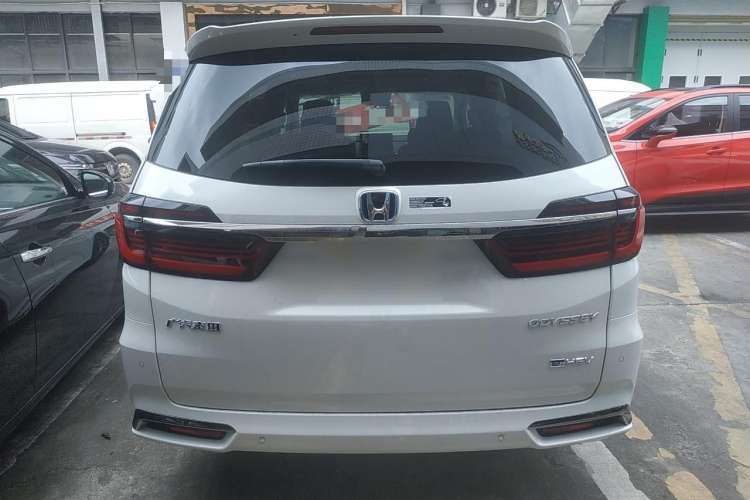 Used Honda Odyssey 2024 2.0L eHEV Sharp·Luxury Edition