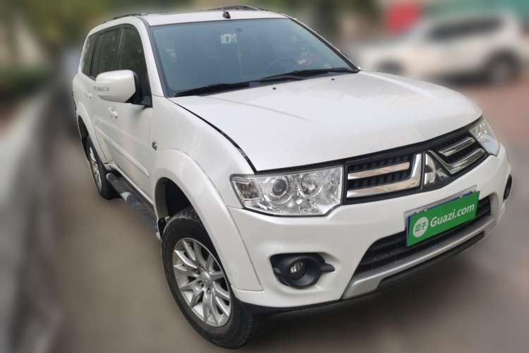 Used Mitsubishi Pajero Sport 2013 3.0L Automatic Two-Wheel Drive Luxury Edition

