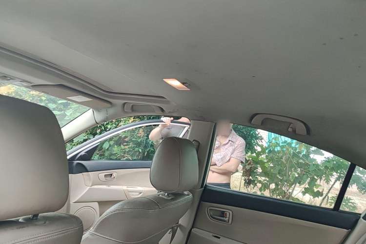 Used Mazda 3 2009 1.6L Automatic with Sunroof