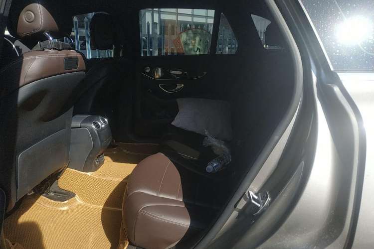 Used Mercedes-Benz GLC 2019 GLC 260 L 4MATIC Luxury Model
