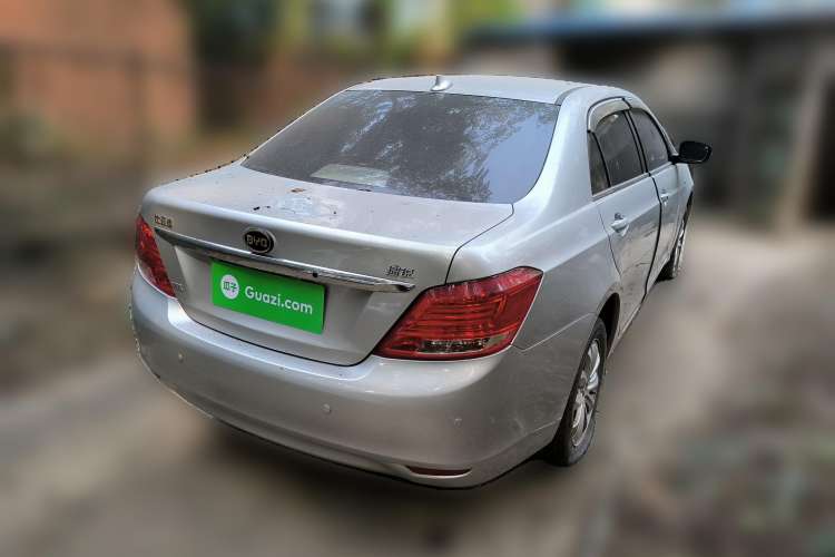 Used BYD Surui 2012 1.5L Manual Luxury Version
