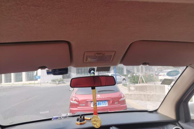 Used CHANGAN OSHAN Ounuo S 2012 1.3L Elite Version
