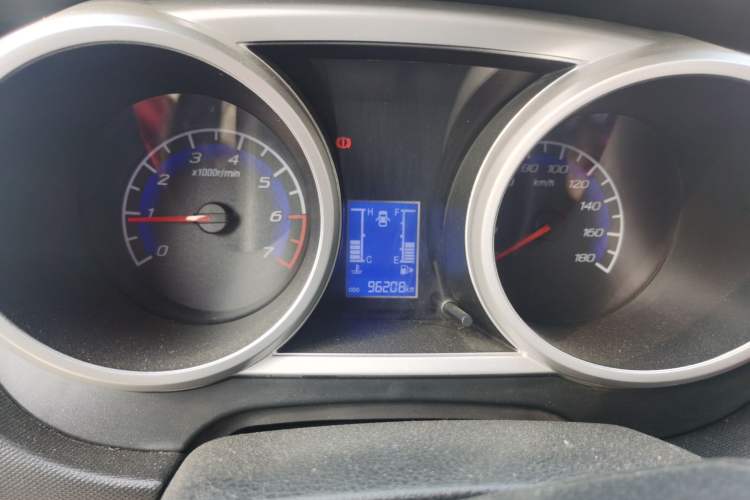 Used CHANGAN OSHAN Ounuo S 2012 1.3L Elite Version
