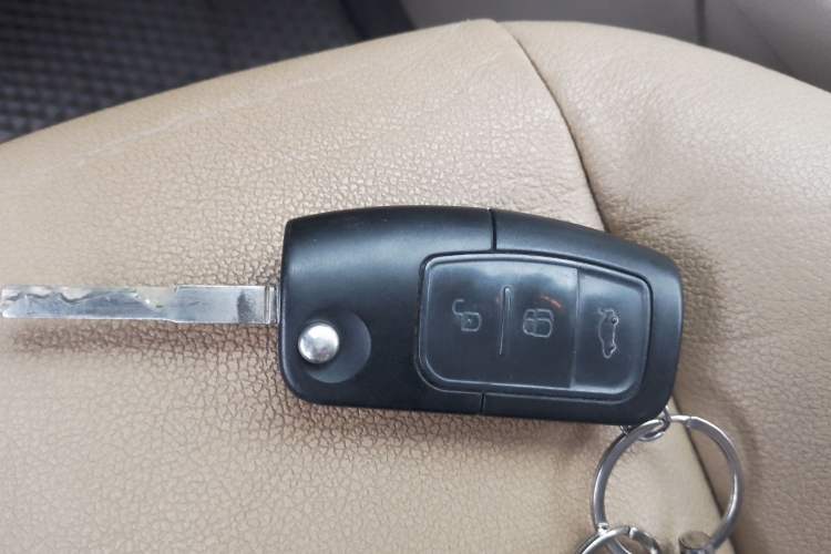 Used Ford Fiesta 2011 Hatchback 1.5L Automatic Fashion Edition