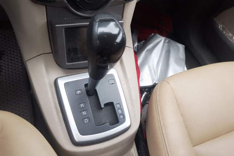 Used Ford Fiesta 2011 Hatchback 1.5L Automatic Fashion Edition