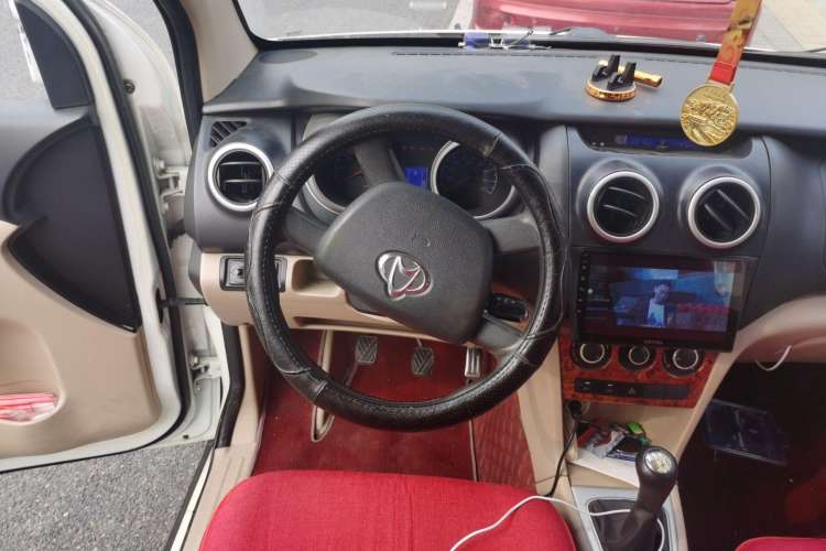 Used CHANGAN OSHAN Ounuo S 2012 1.3L Elite Version
