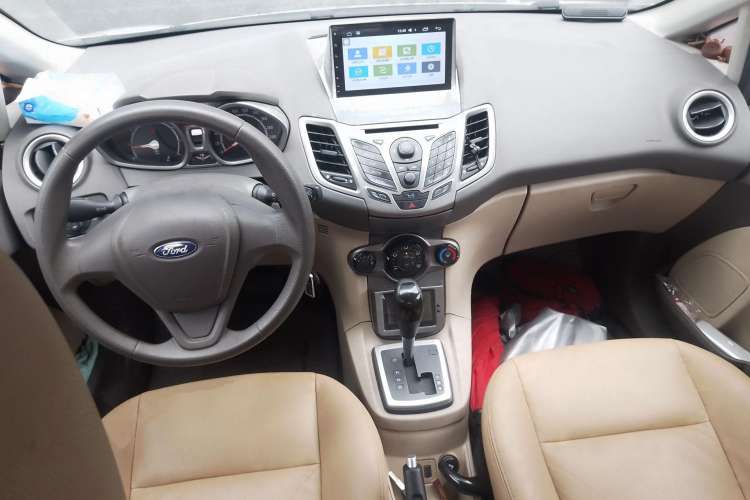Used Ford Fiesta 2011 Hatchback 1.5L Automatic Fashion Edition