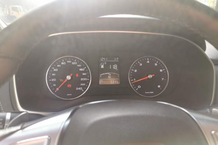 Used Roewe RX8 2019 30T Two-Wheel Drive Supreme Flagship Edition