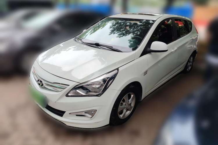 Used Hyundai Verna Ray 2014 1.4L Automatic GLX