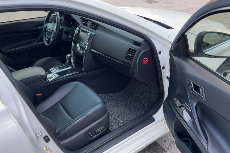 Used Toyota Reiz 2010 2.5V Fengdu Elite Edition