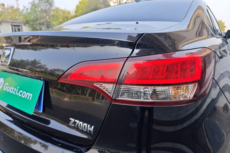 Used Zotye Z700 2018 Z700H 1.8T DCT Luxury Edition