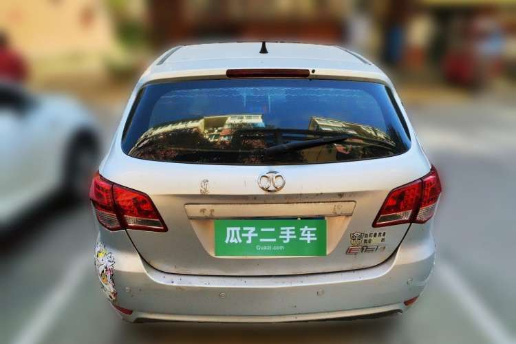 Used BAIC Off-Road E Series 2012 Hatchback 1.3L Manual Liking Edition