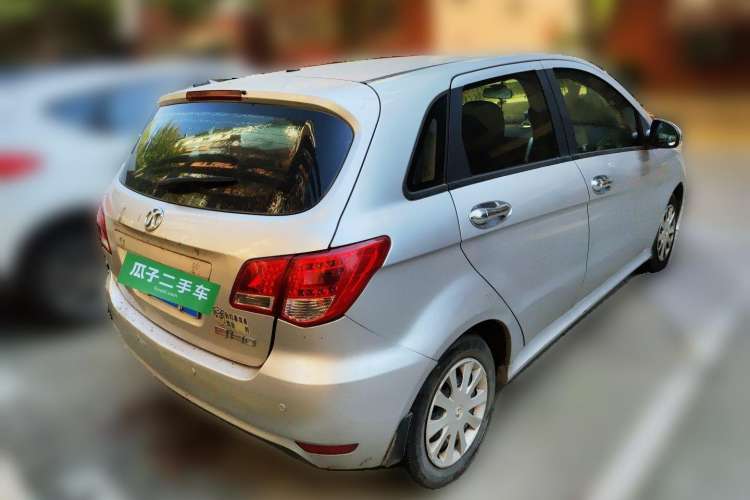 Used BAIC Off-Road E Series 2012 Hatchback 1.3L Manual Liking Edition