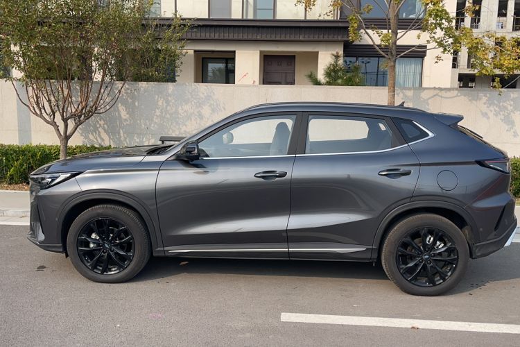 Used CHANGAN OSHAN X5 PLUS 2023 1.5T DCT Smart & Fun AI Edition
