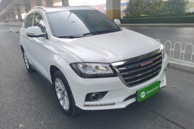 Used Haval H2 2017 Red-Label 1.5T Manual Two-Wheel Drive Luxury Model