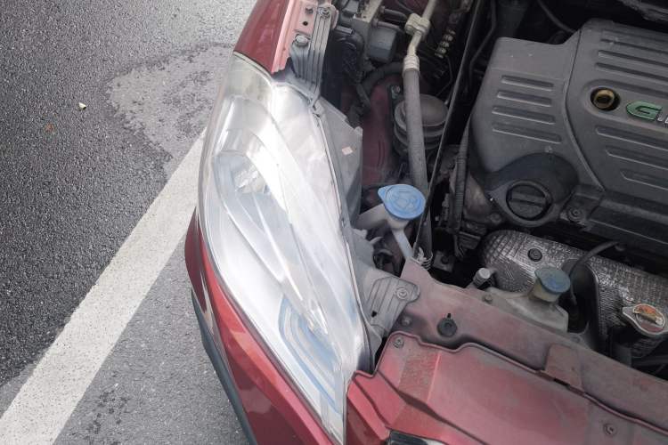 Used Suzuki S-Cross 2014 1.6L CVT Two-Wheel Drive Entry Model
