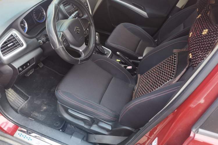 Used Suzuki S-Cross 2014 1.6L CVT Two-Wheel Drive Entry Model
