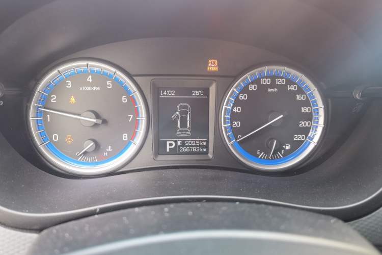 Used Suzuki S-Cross 2014 1.6L CVT Two-Wheel Drive Entry Model
