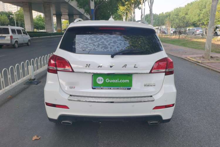 Used Haval H2 2017 Red-Label 1.5T Manual Two-Wheel Drive Luxury Model