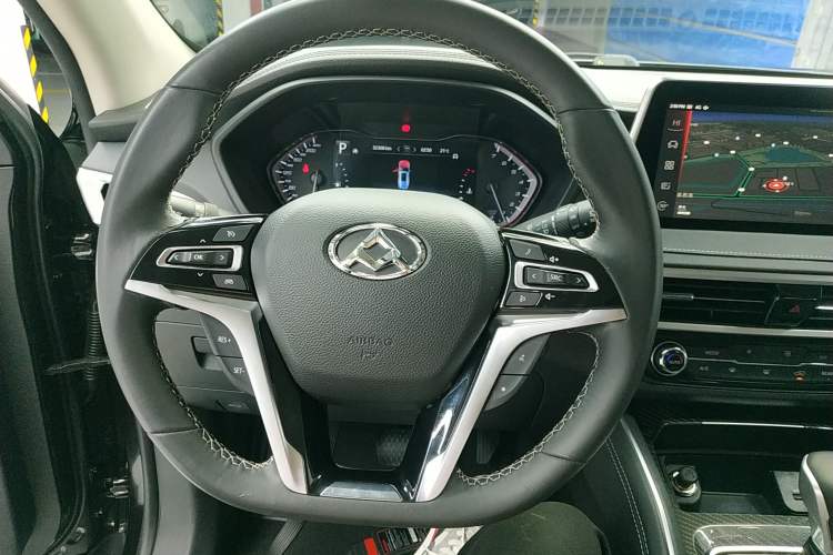 Used SAIC MAXUS D90 2017 2.0T Automatic All-Wheel Drive Sirius