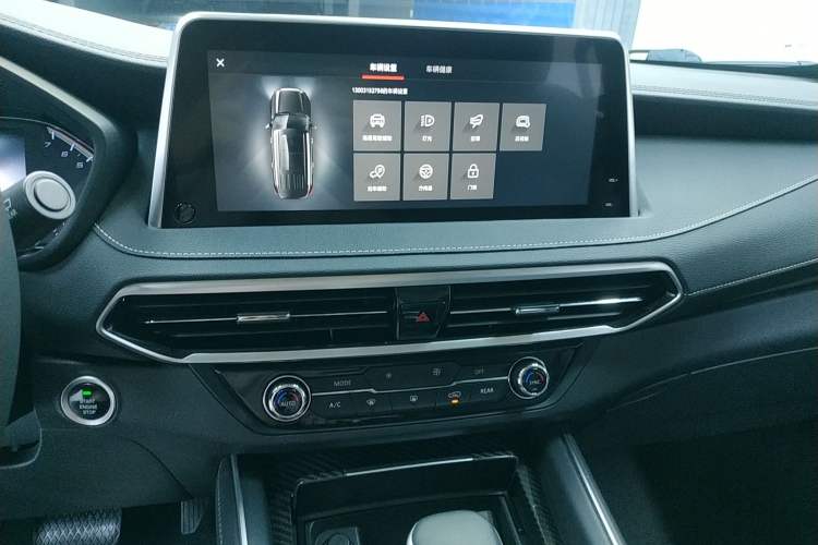 Used SAIC MAXUS D90 2017 2.0T Automatic All-Wheel Drive Sirius