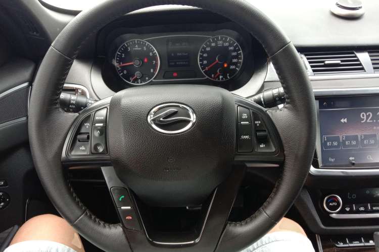 Used Land X7 2015 2.0T Panoramic Prestige Edition