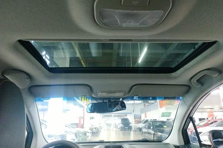 Used JAC Refine S3 2014 1.5L Manual Luxury Smart Model
