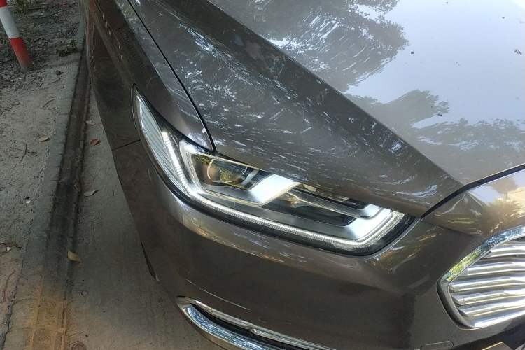 Used Ford Taurus 2017 EcoBoost 245 Luxury Model
