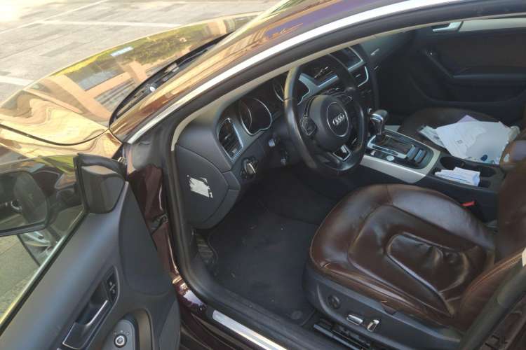 Used Audi A5 2012 2.0TFSI Sportback
