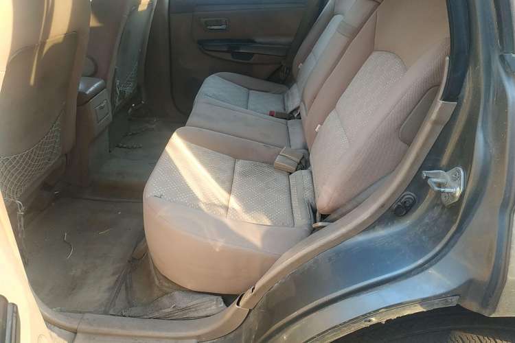 Used Haval H5 Classic 2011 Zhizun Edition 2.0L Two-Wheel Drive Luxury Model
