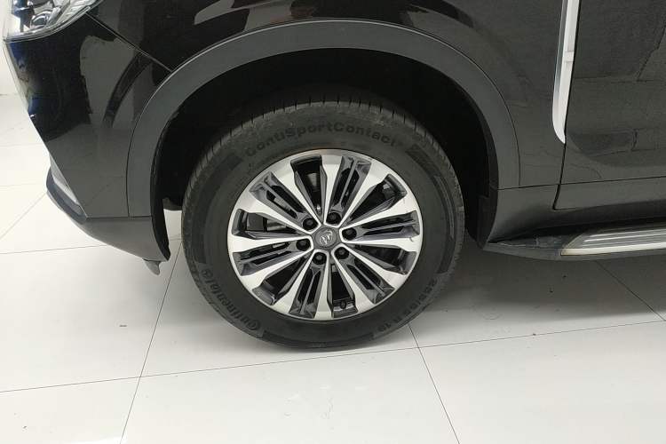 Used SAIC MAXUS D90 2017 2.0T Automatic All-Wheel Drive Sirius