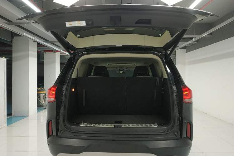 Used SAIC MAXUS D90 2017 2.0T Automatic All-Wheel Drive Sirius