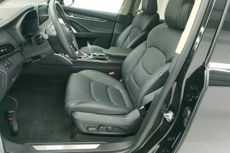 Used SAIC MAXUS D90 2017 2.0T Automatic All-Wheel Drive Sirius