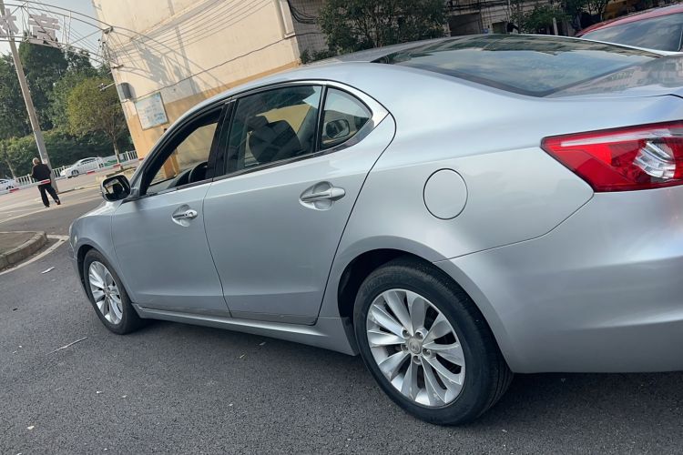 Used Changan Raeton 2013 1.8T Automatic Flagship Model China IV Standard
