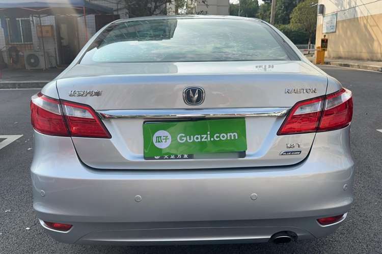 Used Changan Raeton 2013 1.8T Automatic Flagship Model China IV Standard
