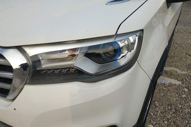 Used Haval H1 2015 1.5L AMT Luxury Model
