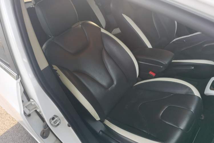 Used JAC iEV6S 2016 Smart Edition