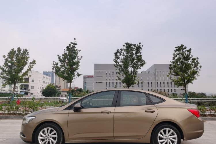 Used Buick Verano 2017 Sedan 15S Automatic Leading Model