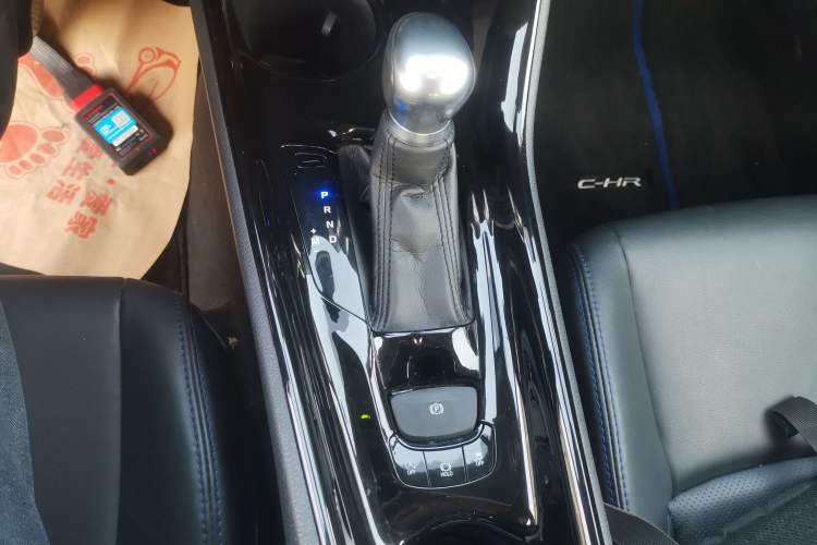 Used Toyota C-HR 2021 2.0L Luxury Edition
